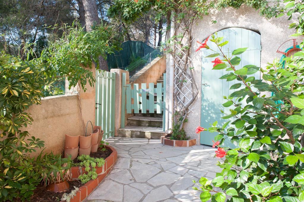 Villa Stengel Hyères Esterno foto